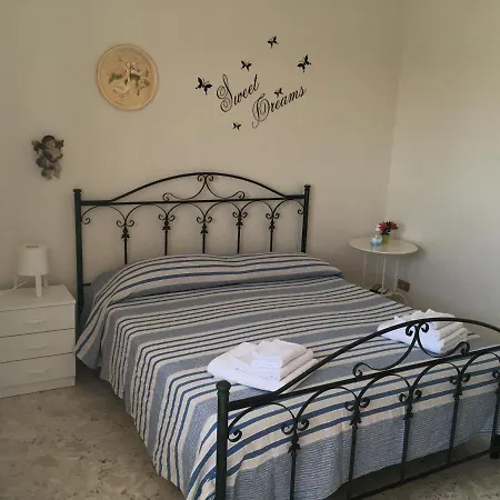 Al Campanile B&B 타란토