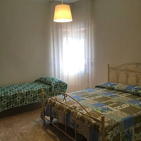 Al Campanile 3* Taranto
